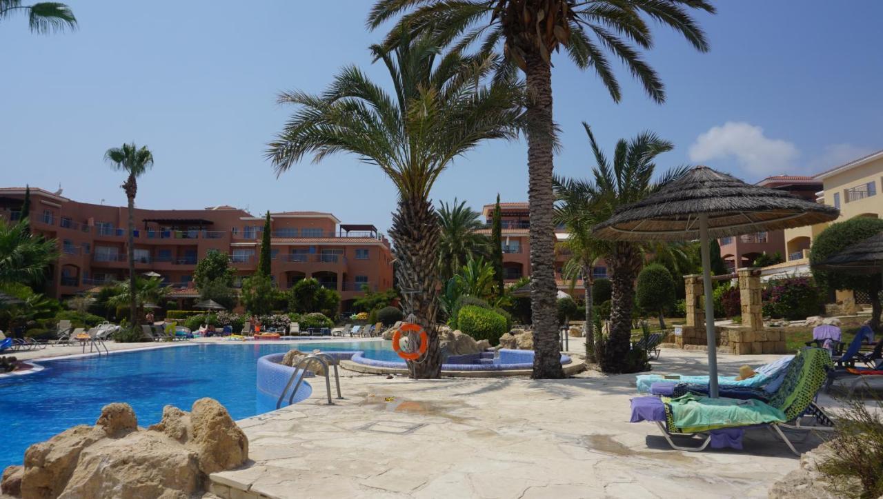 Limnaria Gardens Paphos, near beach Exterior foto