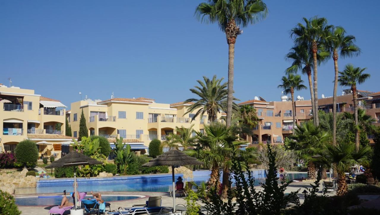 Limnaria Gardens Paphos, near beach Exterior foto